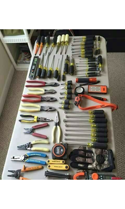 tecnico impianti elettrici